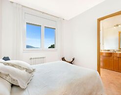Villa in Lloret de Mar With Private Pool