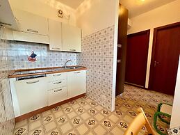 Comfortable Beachfront Apartment