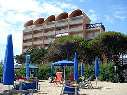 Comfortable Beachfront Apartment