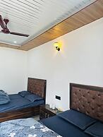 Mandakini Valley Resort