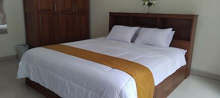 Amini Guest House