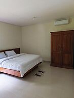 Amini Guest House