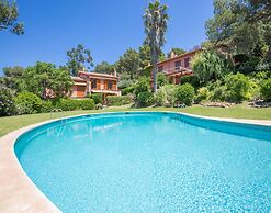 Villa in Spain Near Sandy Beach & Mountain Views