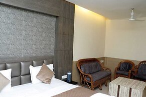 Hotel Mukund palace
