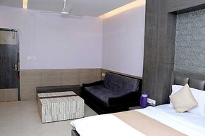 Hotel Mukund palace