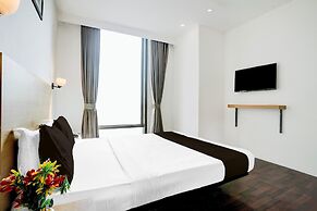 Super Townhouse PBG Mall Vashi