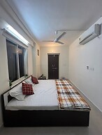 Hostel ivory