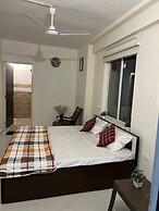 Hostel ivory