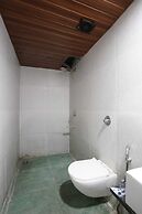 Single Bed Stays in Mixed Dormitory Room Andheri