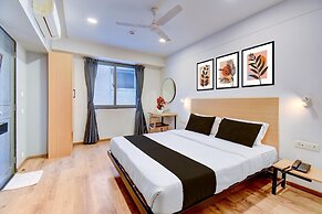 Cozy Deluxe Stays at Balewadi Pune