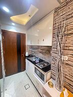 Central Tiny Studio for Rent 409