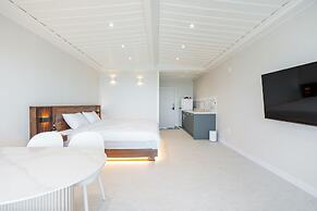 Ocean The Hill