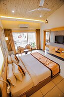 Hotel Mukut Mani Govardhan