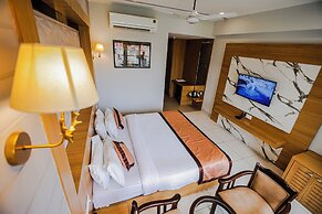 Hotel Mukut Mani Govardhan