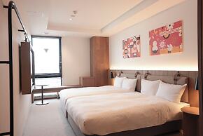 CINQS Hotel