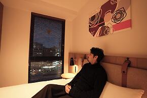 CINQS Hotel