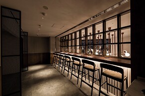 CINQS Hotel