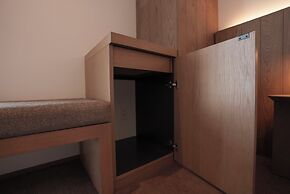 CINQS Hotel