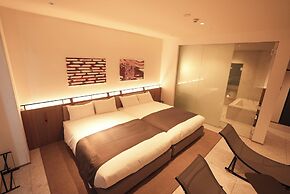 CINQS Hotel