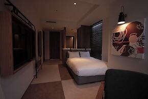 CINQS Hotel