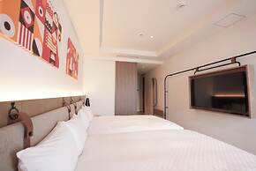 CINQS Hotel