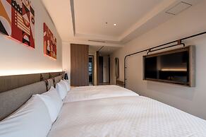 CINQS Hotel
