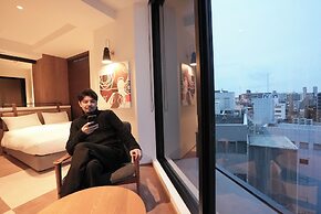 CINQS Hotel