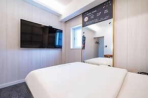 Insta Hotel - Main Branch