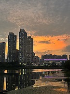 Insta Hotel - Main Branch
