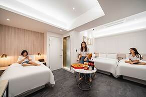 Insta Hotel - Main Branch