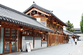 Insta Hotel - Main Branch