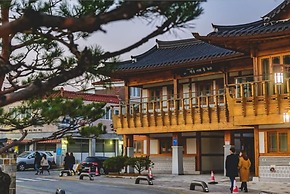 Insta Hotel - Main Branch