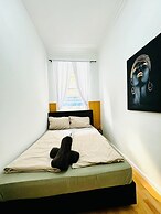 10BR Apt for Groups 8Min to Rathausplatz