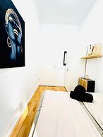 10BR Apt for Groups 8Min to Rathausplatz