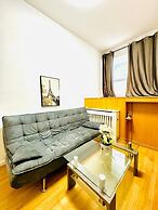 10BR Apt for Groups 8Min to Rathausplatz
