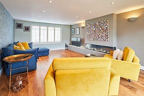 Host Stay Chestnut Close