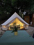 Mangoo Glamping