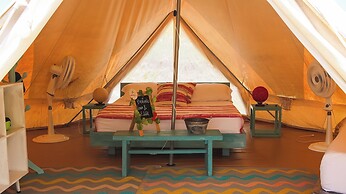 Mangoo Glamping