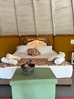 Mangoo Glamping