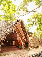 Mangoo Glamping