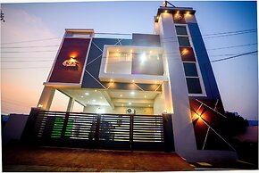 SES LINGA COTTAGE