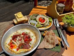 The Poom Cafe Resort Khao Yai