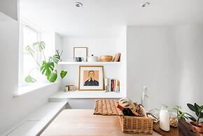 Central Georgian Townhouse With Free Parking