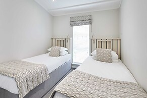 Host Stay Endeavour Lodge