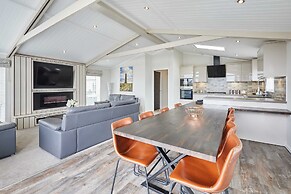 Host Stay Brian Clough Lodge