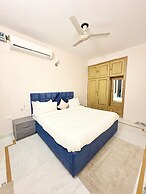 Luxury 2 Bedroom's Apartment