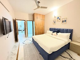 Luxury 2 Bedroom's Apartment