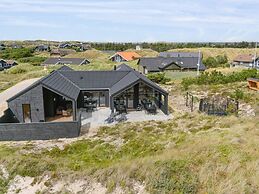 5 Star Holiday Home in Ringkobing