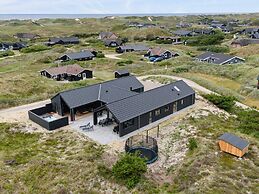 5 Star Holiday Home in Ringkobing