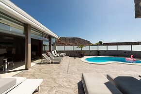 Villa in Anfi Tauro Near Beach & Golf
